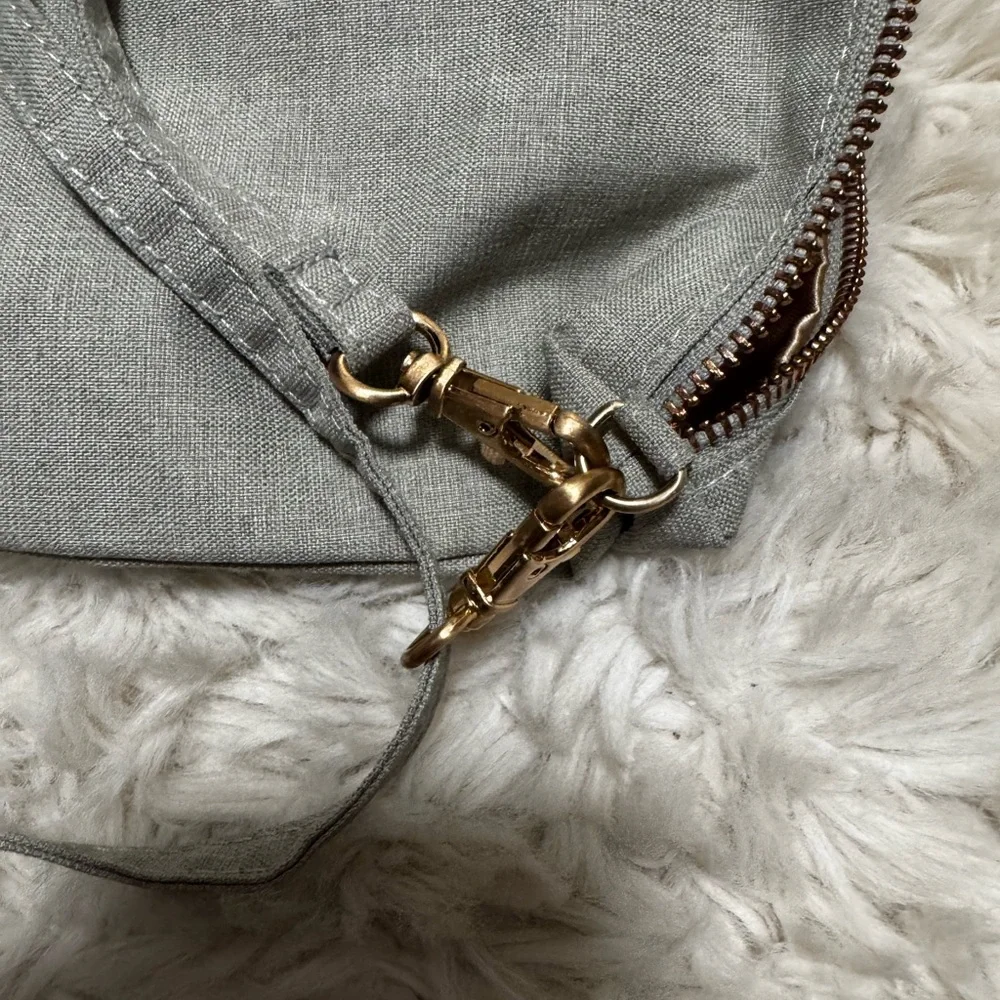 Ju-Ju-Be Light Gray Crossbody Bag - Picture 7 of 10